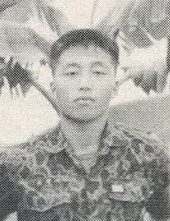 최철식(225), 함 하사(통신반장), 김태진(226)